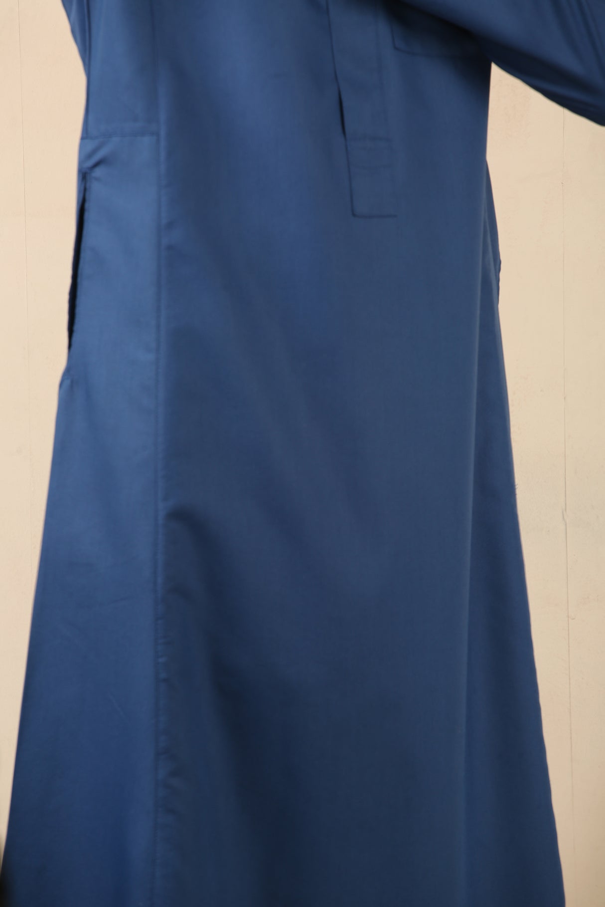 Men's Saudi Oxford Classic Zipper Jubba (Blue)