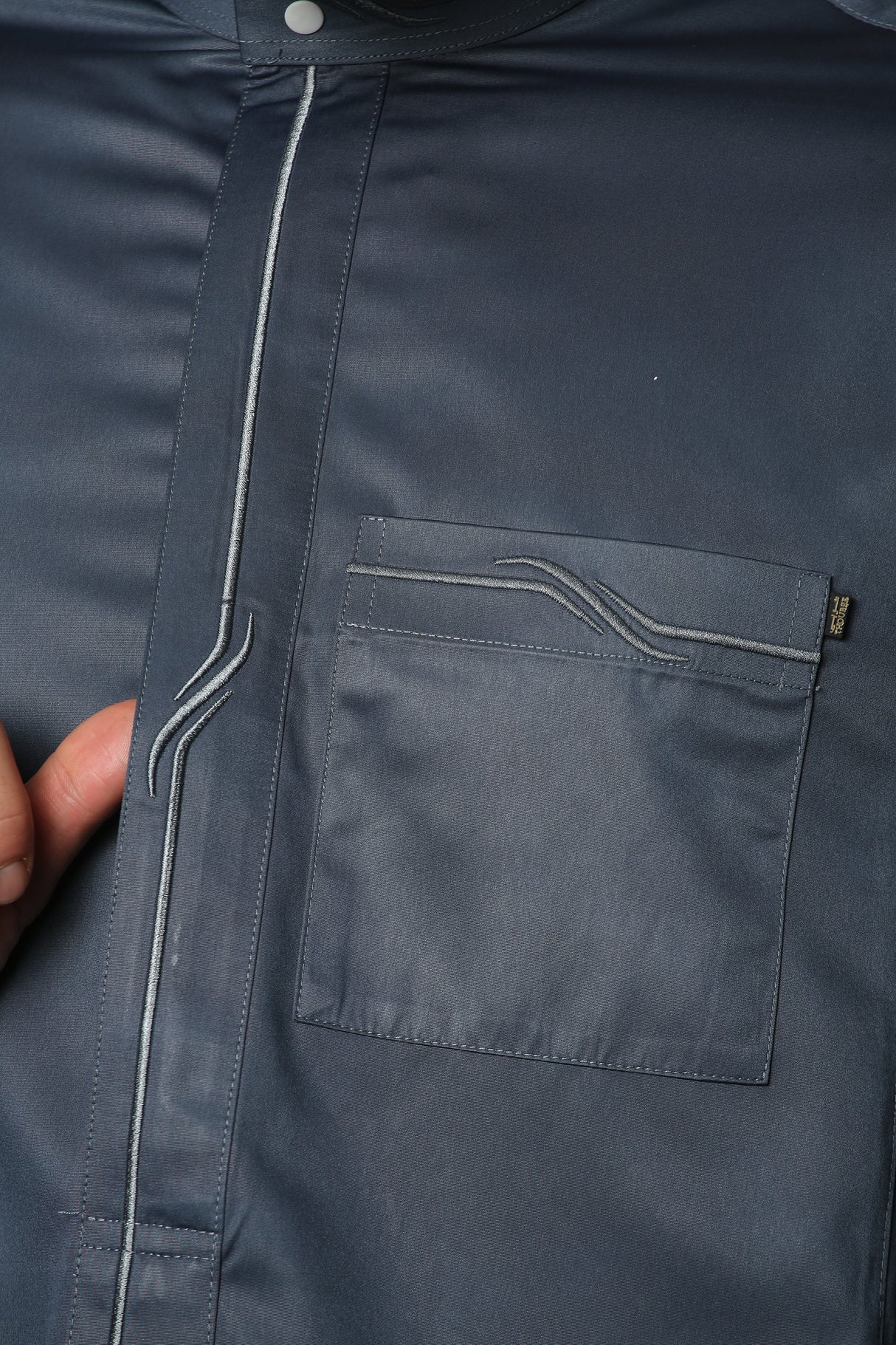 Men's Saudi Embroidered Shiny Zipper Jubba (Peacock Blue)