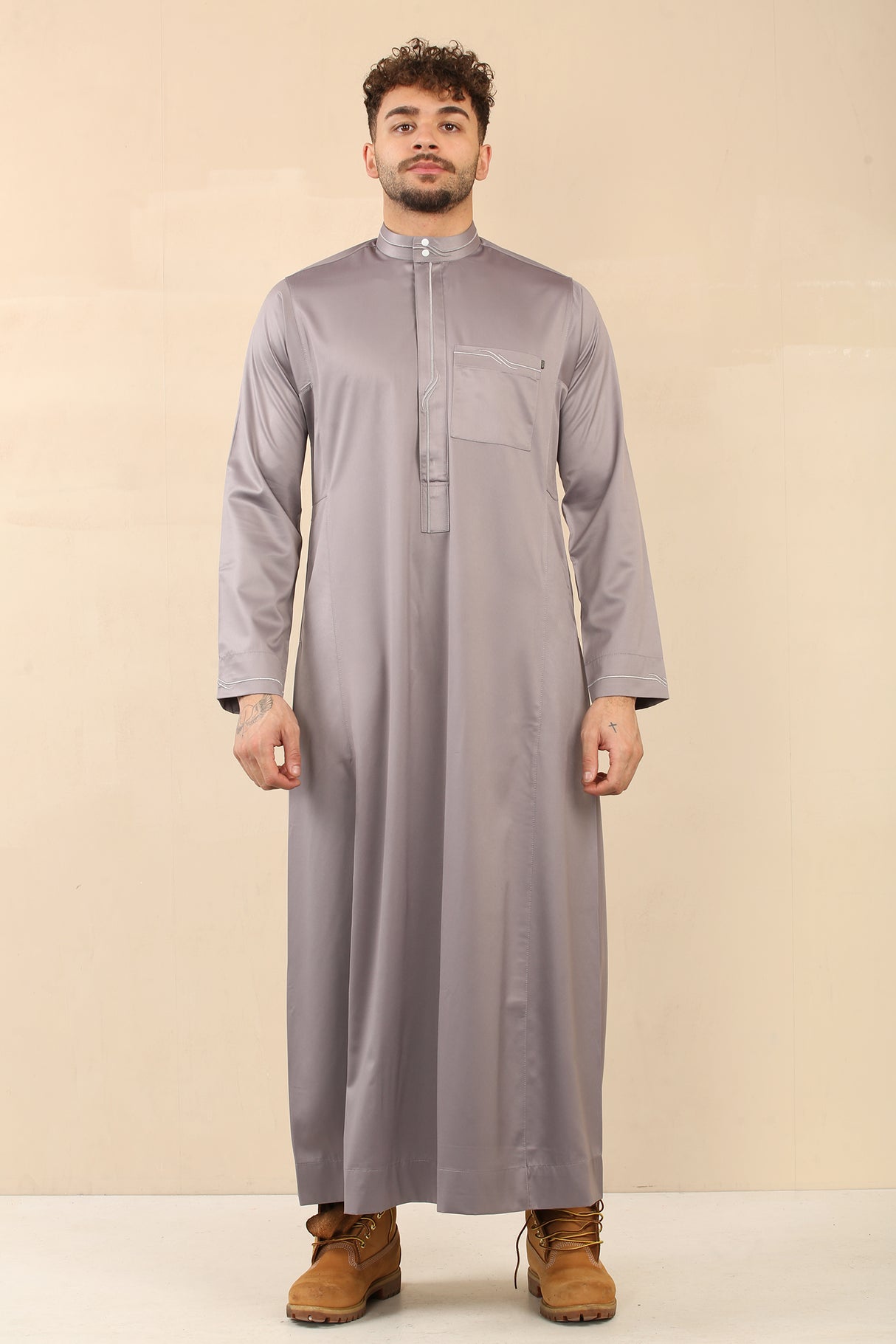 Men's Saudi Embroidered Shiny Zipper Jubba (Golden Grey)