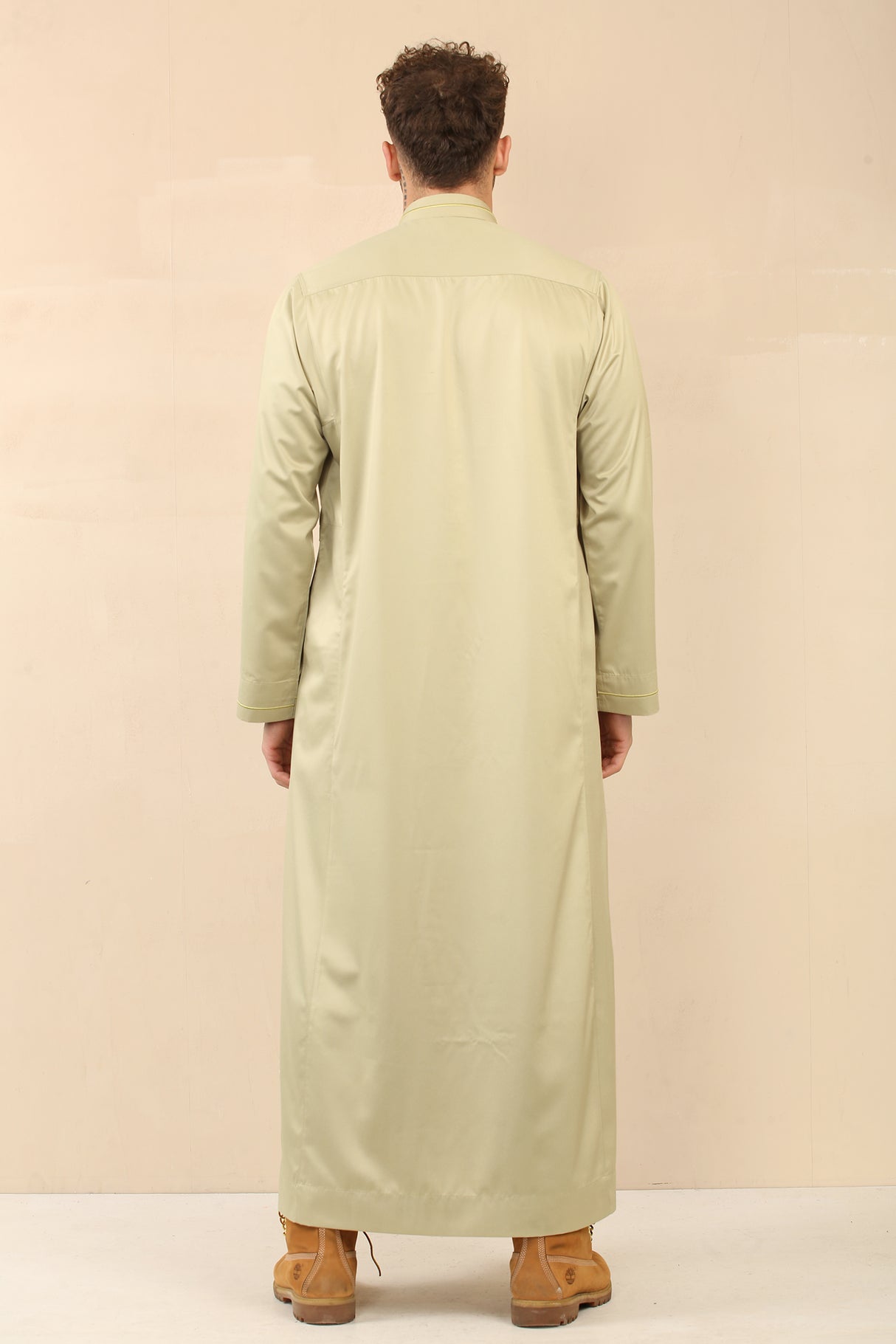 Men's Saudi Embroidered Shiny Zipper Jubba (Golden Green)