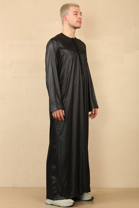 Men's Emirati Embroidered Shiny Tassel Jubba (Black)