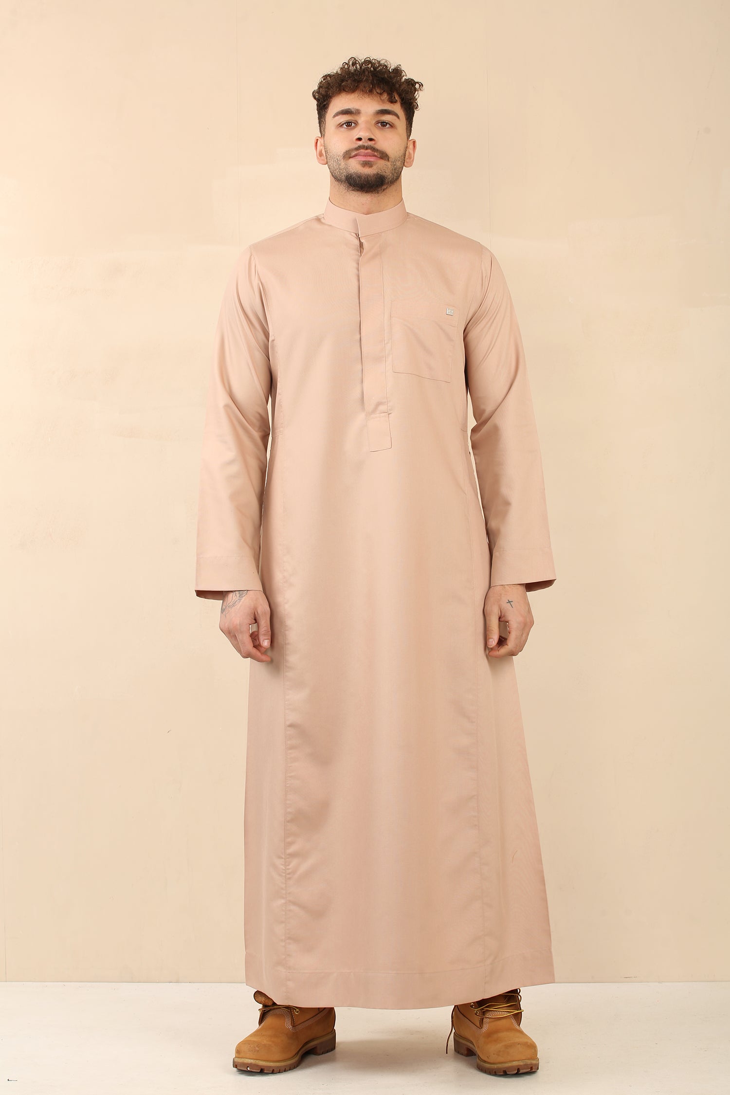 THOUB-1899_e76de581-0fe2-443f-